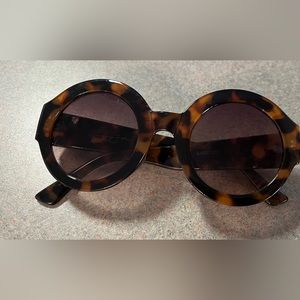 Sean John Women’s Round Tortoise Shell Sunglasses